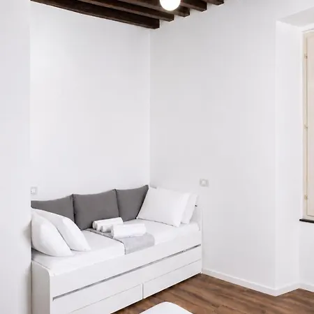 Il Caruggio Living Design Moderno Nel Porto Antico * Gênes